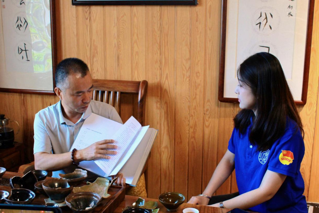 闽院学子探访千年瓷艺，助力非遗焕发新生机