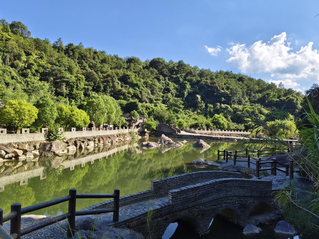 美狮贵宾会ms092021经济与管理学院连心筑梦志愿服务队赴连江县调研