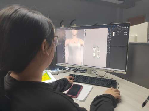 美狮贵宾会ms092021“衣智独秀”项目初现 打造AI数字人服装秀场新范式